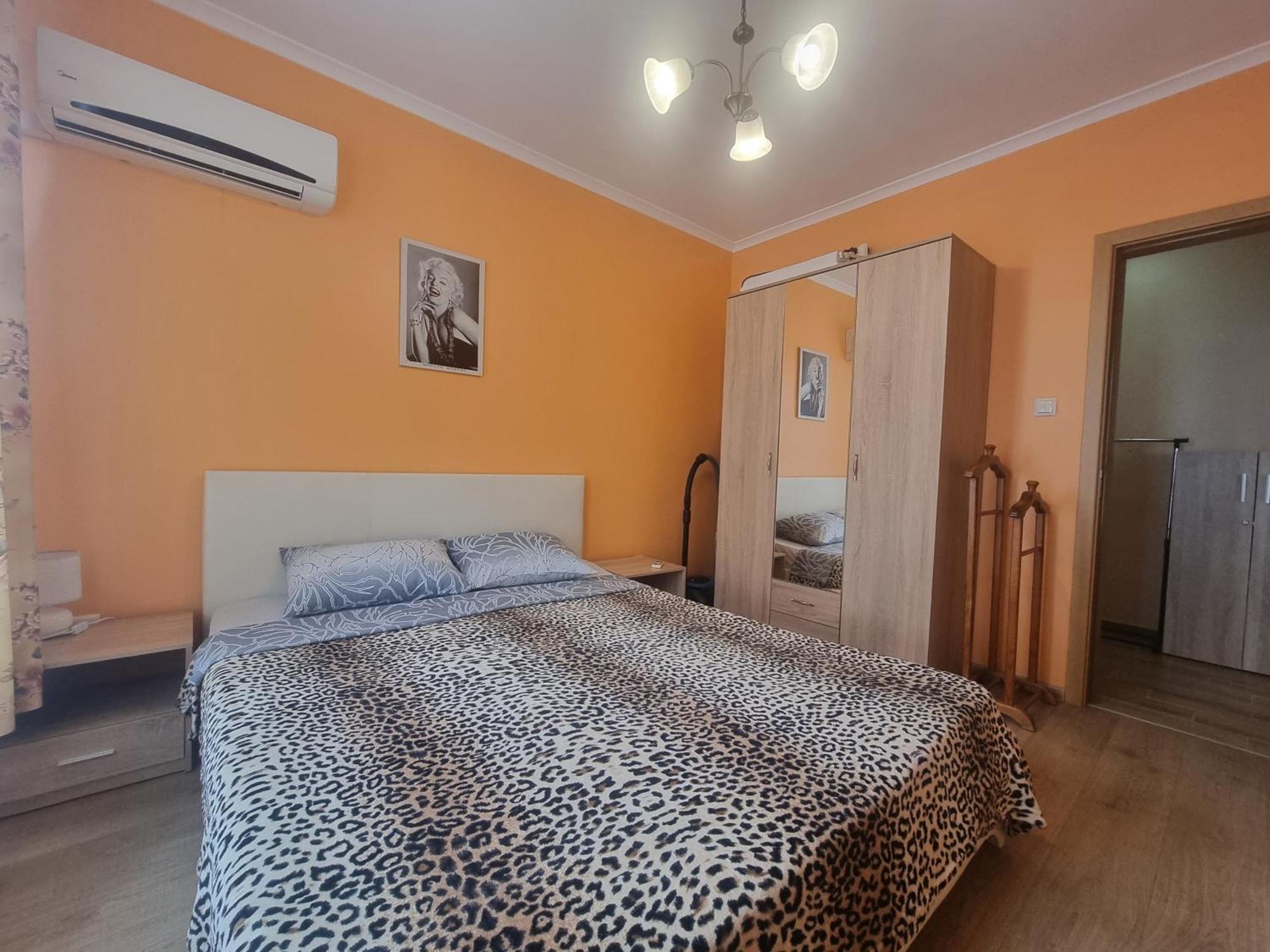 Apartment Natalia 2 Burgas Exterior photo